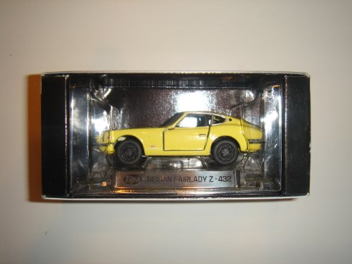 Nissan Fairlady Z432 Tomica Limitée souvenir d'une icône automobile vintage jaune