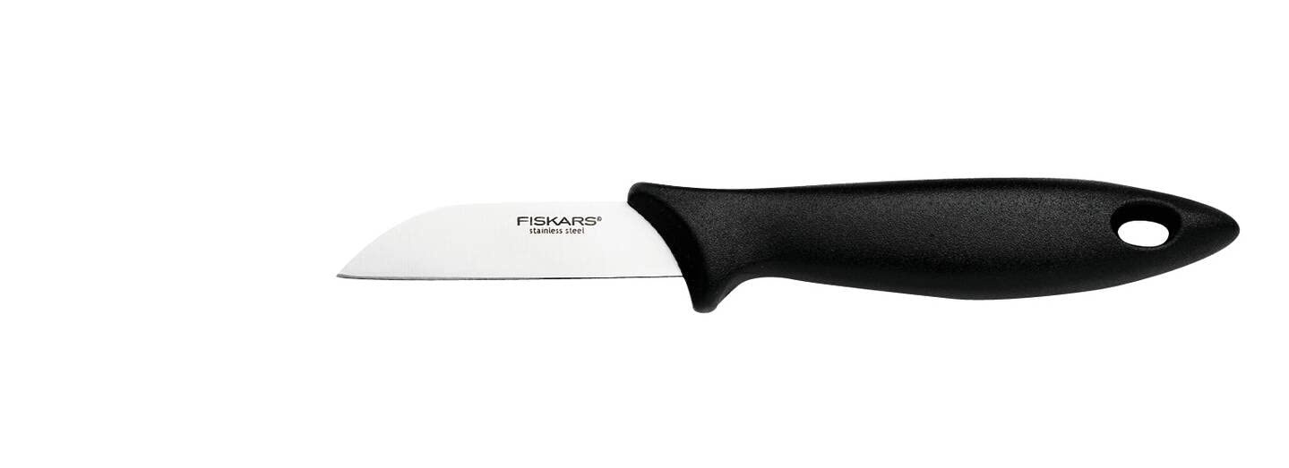 Fiskars paring knife with stainless steel blade, Essential, plastic/stainless steel, blade length: 7 cm, black/silver, 1065580