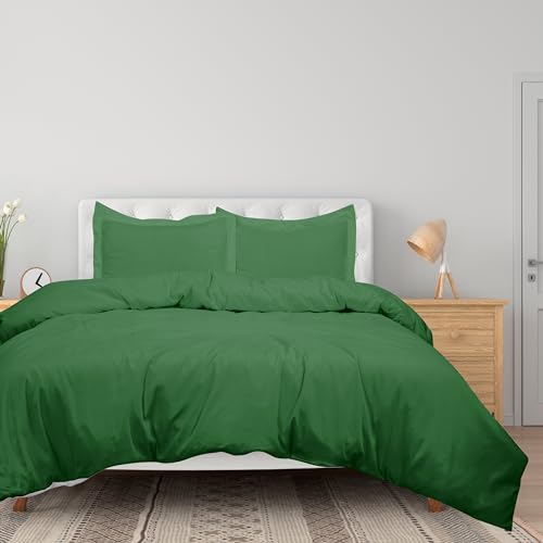 Image of ROYALE LINENS Hunter Green Duvet Cover King Size - 3 Piece Bedding Comforter Covers - Zipper Closure - 1 King Duvet Cover 104x90 inches and 2 Pillow Shams - No Comforter Included