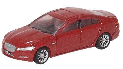 Amazon.com: Oxford Diecast NXF001 Jaguar XF Carnelian Red 1:148 (N