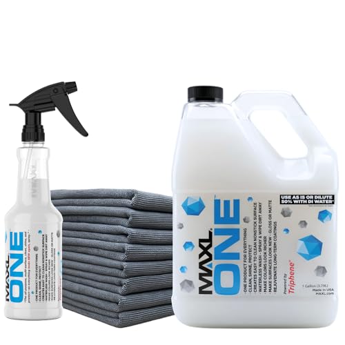 Image of MAXLONE Car Spray with Triphene Technology, Quick Spray & Wipe Waterless Detailer - Clean, Shine, Protect Paint, Glass, Wheels, Trim Without Pre-Washing (20oz, 1 Gallon with 8 Micro Fiber Cloth)
