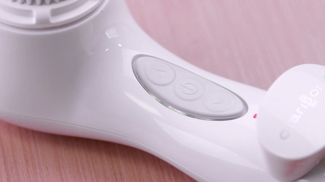 Amazon.com: Clarisonic ARIA Sonic Facial Cleansing System