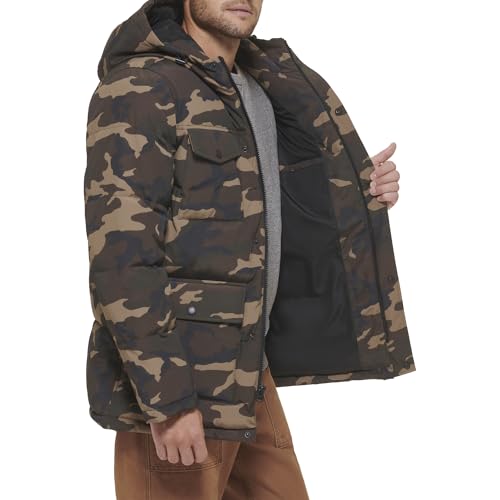 Image of Levi's Men's Arctic Cloth Quilted Performance Parka