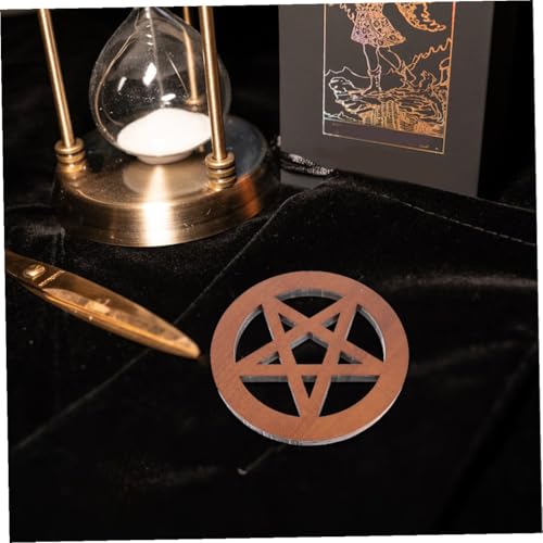 Posavasos rústicos de madera tallada con diseño de pentagrama para altar de tarot 7