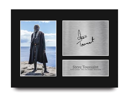 Bild: HWC Trading Steve Toussaint House of the Dragon Lord Corlys 'The Sea Snake' Velaryon Geschenke Gedrucktes Signiertes Autogramm Foto f�r Fans von Fernsehshows - A4 f�r 19,99 EUR bei amazon.de