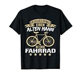 altes fahrrad dekorieren Unterschätze niemals einen alten Mann mit einem Fahrrad. Lustiger Fahrrad Spruch für alte Männer.