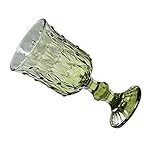 Gobelet à cocktail : cette coupe à vin exquise est conçue avec un design en relief, ajoutant une atmosphère unique tout en buvant.