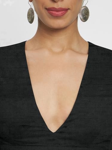 Image of Thevasa Women's Everyday Divine Depth V Neck Half Sleeves Blouse