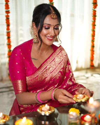 Image of Women's Soft Pure Silk Banarasi Saree and Unstitched Blouse Piece with Jacquard Zari Woven | Saree for Women