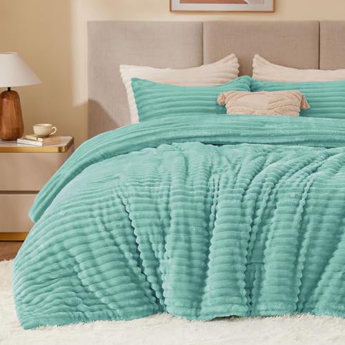 BEDELITE Fleece Twin Comforter Set -Super Soft & Warm Fluffy Haze Blue Bedding, Luxury Fuzzy Heavy Bed Set for Winter with 1 Pillow case