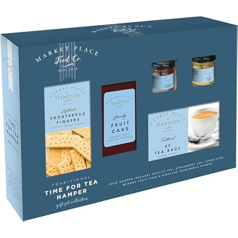 Traditional Time Tea & Biscuits Gift Set Cover