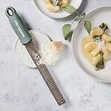 Microplane Zester Tarka Eucalyptus Green do owoców cytrusowych, twardych serów, imbiru, czekolady, gałki muszkatołowej i trufli z ostrzami ze stali nierdzewnej - Made in USA