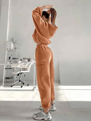 Image of KOTTY Women's Co-Ords Solid Sweatshirt With Sweatpant