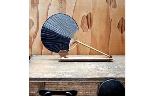 [杉山江見堂]草木染団扇(うちわ)絞りセンター染め分け 栗 丸竹柄長