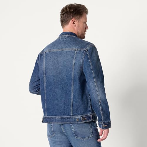 Image of Amazon Essentials Men's Heavyweight Low Stretch Regular-Fit Denim Jacket, Chest Patch Pockets