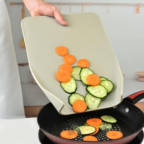 Image of Plastic Cutting Board Set, Non-Slip Chopping Boards for Meat, Veggies, Fruits, with Easy Grip Handle, Dishwasher Safe (Set of 3)