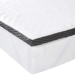 Topper Amazon Amazon Basics - Cubrecolchón de espuma con memoria confortable con correas, 4 cm - 135 x 190 cm