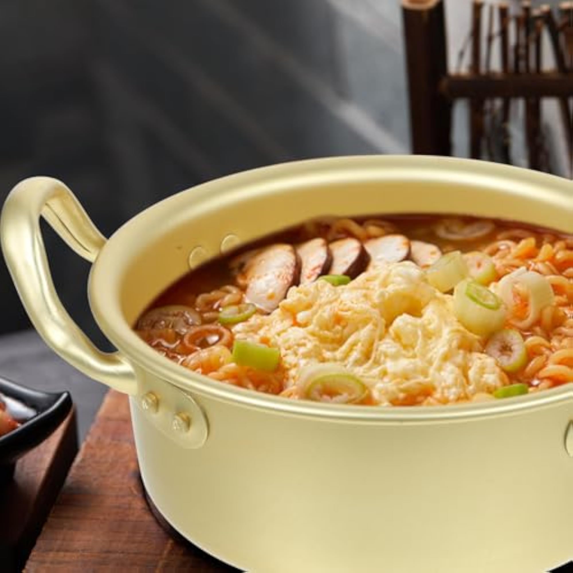Korean Ramen Noodle Pot with Lid, Spoon & Chopsticks