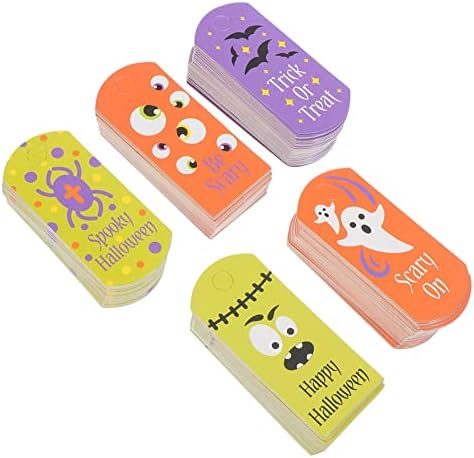 WIAMEE 250Pcs Halloween Paper Tags Trick or Treat Craft Label Tags Hanging Message Card Pendant for Candy Goodie Bag Name Card Decor