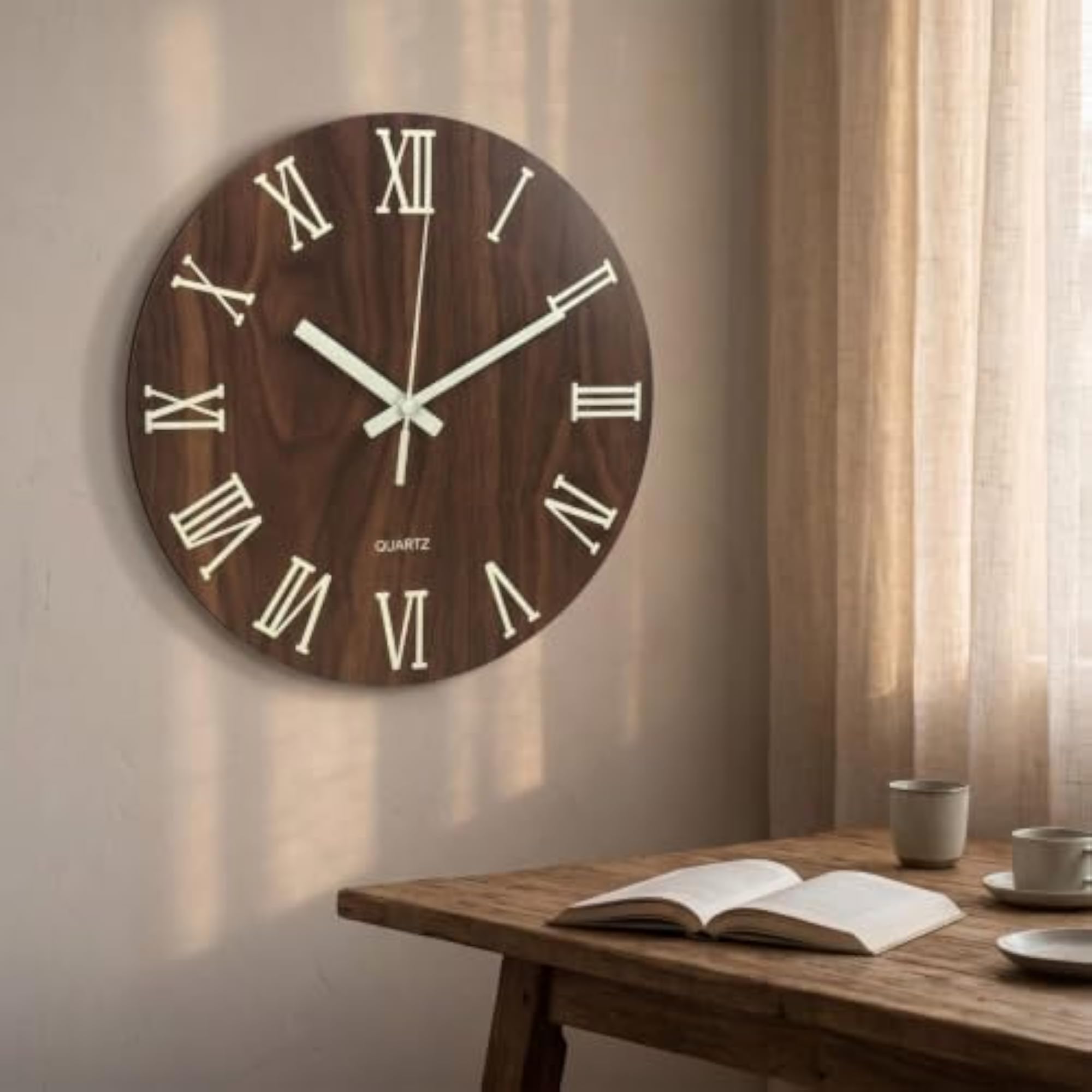 Non-Ticking Silent Wall Clock Round Luminous