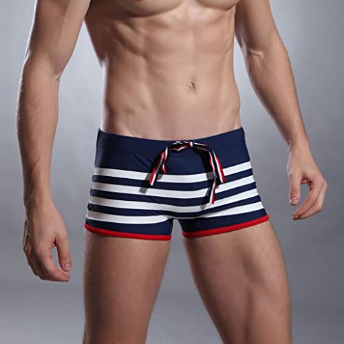 Short de plage homme rayé pour les vacances d'été au soleil