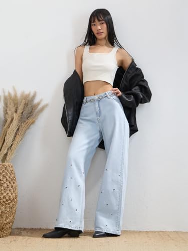 Jean jambe large coupe ajustée bleu clair pour sublimer la silhouette