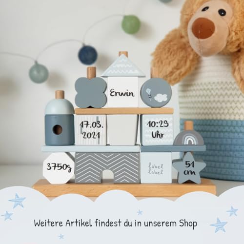 KIDSLINO Steckspiel Haus Blau I Geschenk zur Geburt personalisiert I Holzspielzeug I Personalisierte Geschenke Baby I Label-Label I Steckspielzeug mit Name & Geburtsdaten