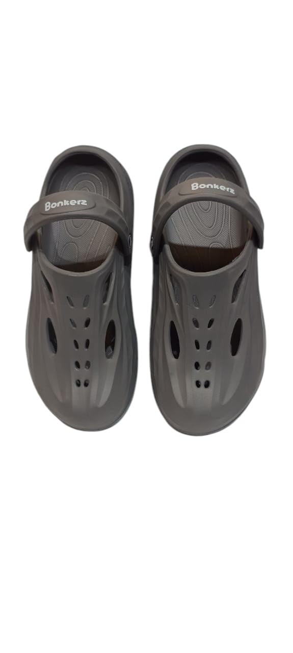 Men's Lightweight Garden Clogs – Ventilated Slip-On Work Shoes, Comfortable Waterproof Outdoor Garden Shoes, Available in 3 Colors-image-19