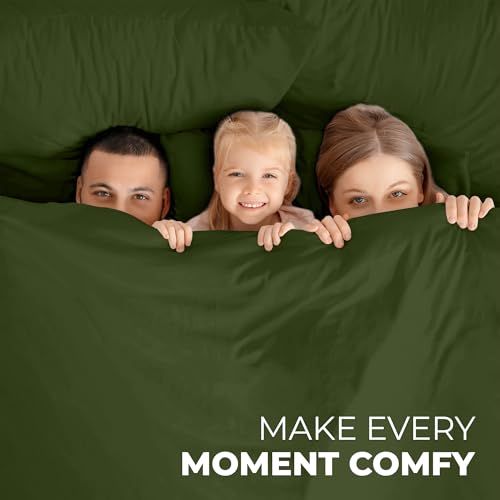 Image of ROYALE LINENS 4 Piece Cal King Sheets Set - Soft Brushed 1800 Microfiber - 1 Fitted, 1 Flat Sheet, 2 Pillowcases - Wrinkle Free & Fade Resistant - Hotel Luxury Bed Sheets (Hunter Green, Cal King)