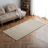 【サイズ】約90×180cm　厚み：9mm 【組成】表地=ポリエステル100%　中材=ウレタンフォーム7mm　裏地=ポリエステル100%(不織布)※滑り止め付き シェニール織で繊細な凹凸を表現した、しなやかな手触りのラグ。ホットカーペット・床暖房対応なので、一年中お使いいただけます。中材にウレタン7mmを使用しているため、程よいクッション性があります。 遊び毛が出にくく、ゴミが絡まりにくいので、お手入れが簡単です。万一汚れても手洗いができるのも嬉しいポイント。ホルムアルデヒド試験の乳幼児用品基準...