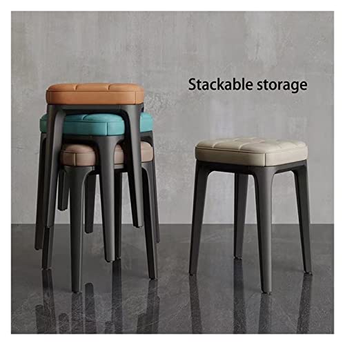 Tabourets empilables pour optimiser les petits espaces salle à manger beige x4