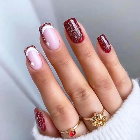 Christmas Themed Short Press on Nails Cover