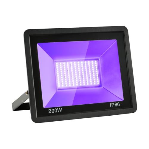 Lumière noire UV pour illuminer une affiche fluorescente en soirée