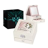 👍 PRATIQUE : Notre boîte à bijoux réunit l’élégance, la classique et la fonctionnalité. Le design sobre, les couleurs neutres et les éléments métalliques brillants font de cette boîte à bijoux une pièce élégante. De plus, elle est équipée d'une serrure et d'une clé en métal pour protéger les bibelots les plus précieux. Voilà, un cadeau idéal pour ranger les bijoux préférés.