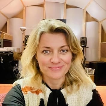 Voyaga etgan ayollar porno jurnallar Krasnodarning Festivalniy tumanidagi fohishalar