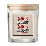 🎁 Cette bougie personnalisée, accompagnée de son coffret prêt à offrir, est un cadeau du quotidien idéal qui apportera une touche d’élégance à la maison ou au bureau de la personne que vous souhaitez gâter !