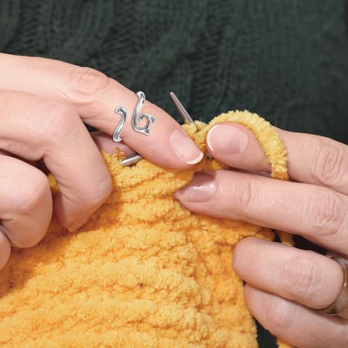 Image of YUXIANLB 2PCS Crochet Rings Tension Rings For Crocheting Cats Kitty Ears Yarn Rings Adjustable Size Knitting Annulus Metal Yarn Guide Finger Holder Rings For DIY Crafts Accessory Cute Crocheting Gifts