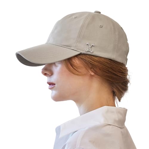 VA Curved Stud Ball Cap Beigeの商品画像（Amazon）