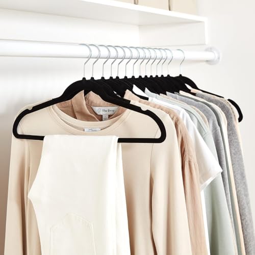 Image of ginoya Brothers Velvet Hangers,Non Slip Notched with Rose Gold Hook Coat /Suit Hangers,Space Saving 360 Degree Swivel Hook Clothes Hangers Wardrobe Hanger. (Black, 30), 1 Count