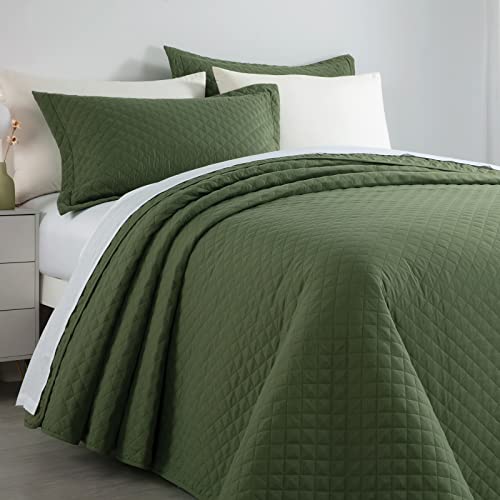 Hombys 3 Piece Oversized King Quilt Set Bedspread 128X120 Reversible Lightweight Coverlet Summer Comforter Set (Super King Plus(128X120), Olive) #TOP3