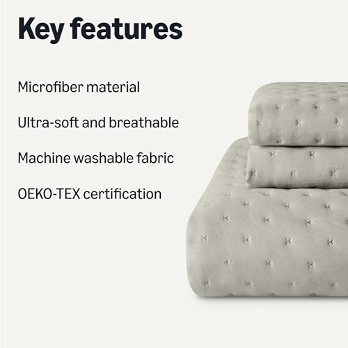 Image of Amazon Basics Brushed Microfiber Quilt Set, Extra Soft with Natural Texture, 3-Piece, Queen /Full, Grey