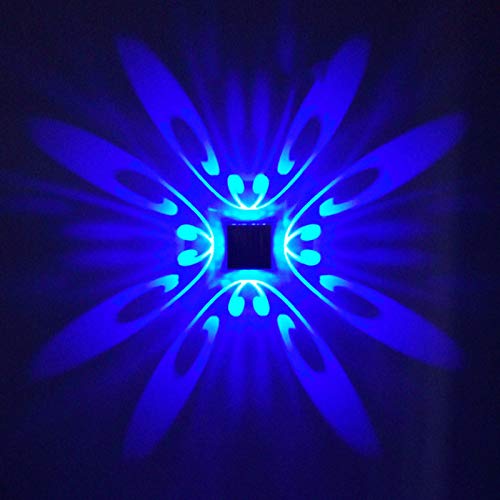Eclairage led mural bleu pour sublimer un mur blanc ou couloir sombre