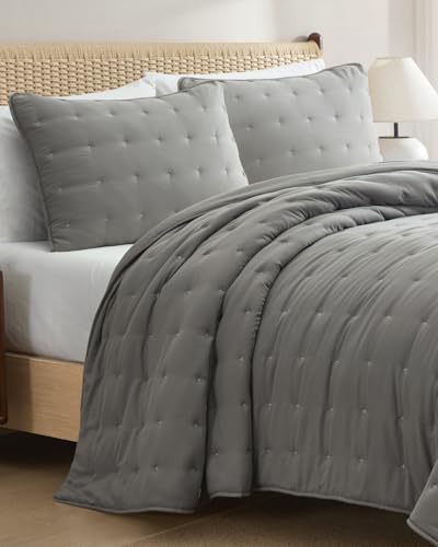 Image of Quilts King Size - Bedspread for King Size - Lightweight Comforter Set - Quilt Bedding Set for All-Seasons - Ultra Soft, Breathable & Comfy - Summer Coverlet w / 2 Pillow Shams - 106 inch x 96 inch, Dark Grey