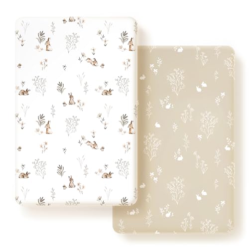 GRSSDER Juego de 2 sábanas bajeras de punto jersey ultra suaves y elásticas para cuna de niños y niñas, elegante patrón de conejo en acuarela