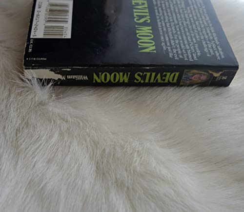Devil's Moon 0821724045 Book Cover