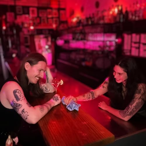 Der Bi-, Bar-, Putzefrau (und Mann!) Podcast cover art