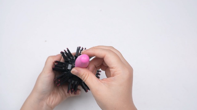 MIXUP Mixup! 3D Bomb Curl Spherical Detangling Hair Brush For Curly Hair Styling