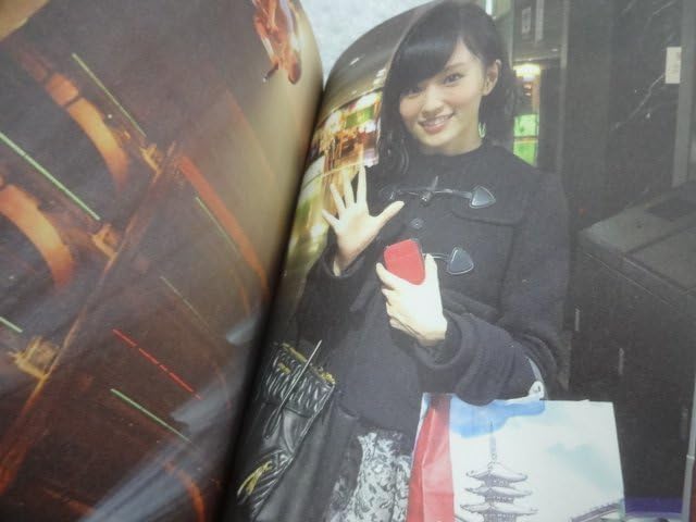 NMB48 山本彩　フォトアルバム＆生写真56枚セット☆ Amazon.co.jp: 初版 NMB48 山本彩 フォトブック 写真集 みんなの山本彩