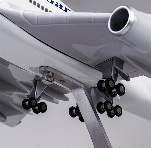 Modelo de avión B747 Garuda Indonesia a escala 1:150 en resina de 47cm con luces y ruedas 2