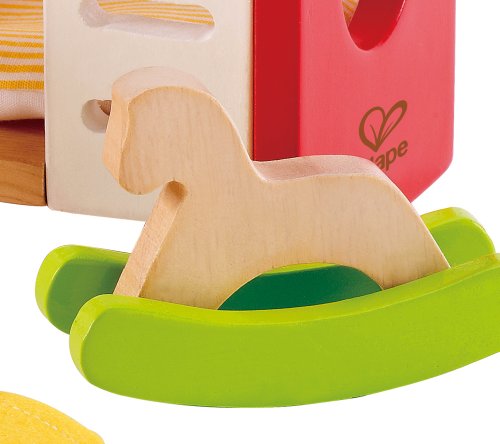 Hape Holz Kinderzimmer Möbel | Detailgetreues Kinderzimmer Puppenhaus Möbelset Inklusive Stockbett, Tisch, Stühle Und Rakete – Bild 5